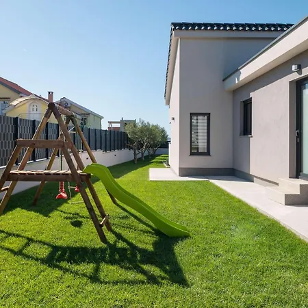 Ferienhaus Mareta Ljubač